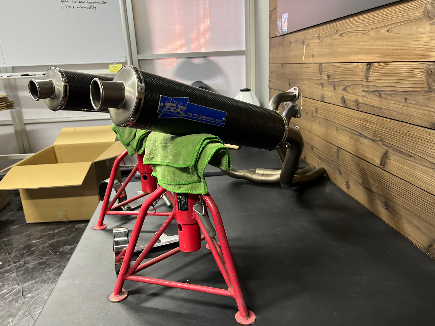 TSR Twin Exit (LH-RH) Titanium System - Carbon Mufflers RVF/VFR400 NC30/NC35