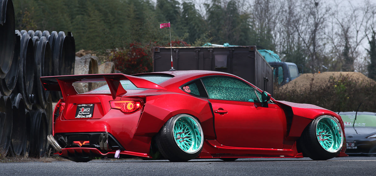 326パワー マンリキウイング GT86 BRZ