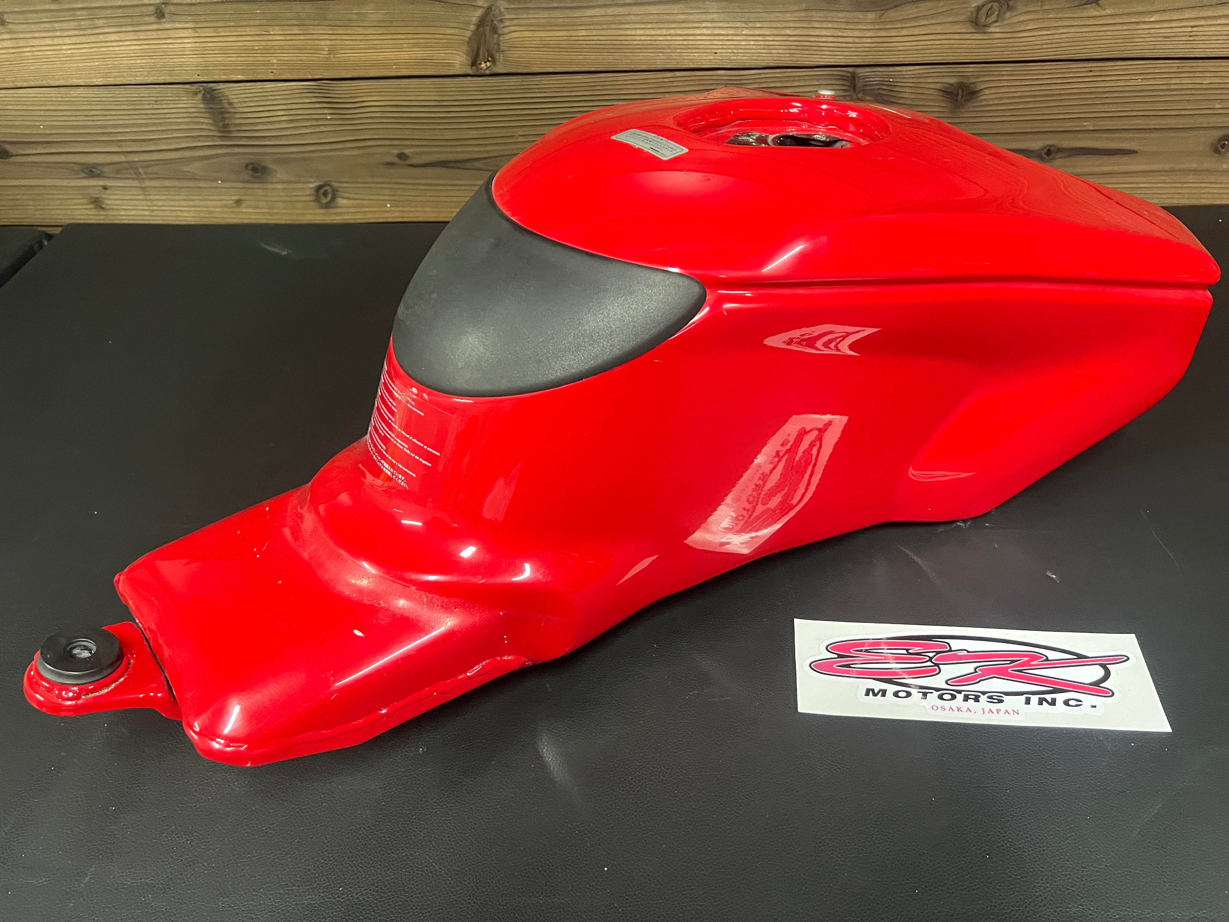 Ducati 749/999 Fuel Tank – E.K Motors