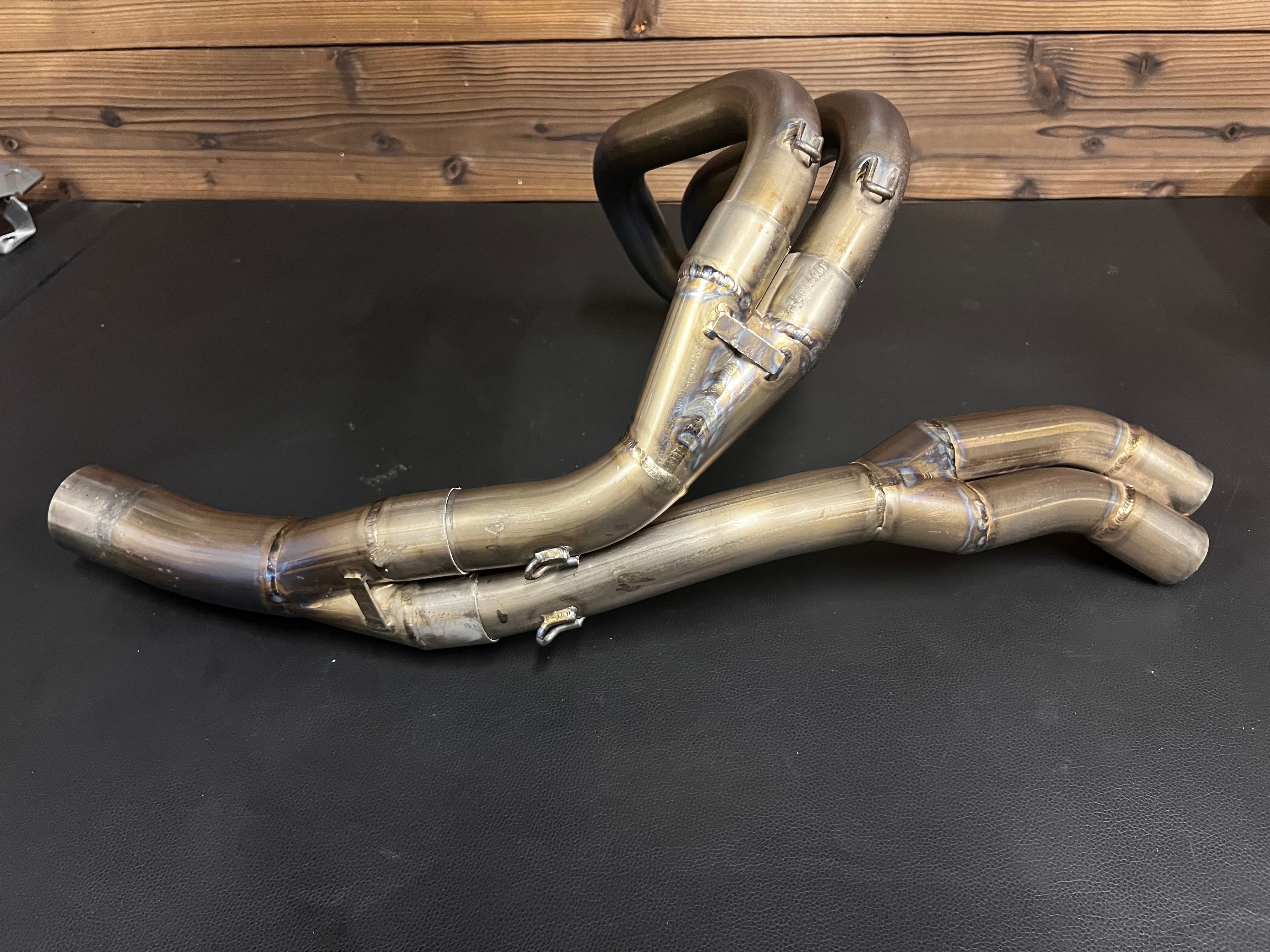 RVF400 BEETナサートセミエキゾーストチタンエキパイレース用サイレンサー BEET NASSERT チタンセミエキゾーストシステム - RVF400/VFR400 (NC35