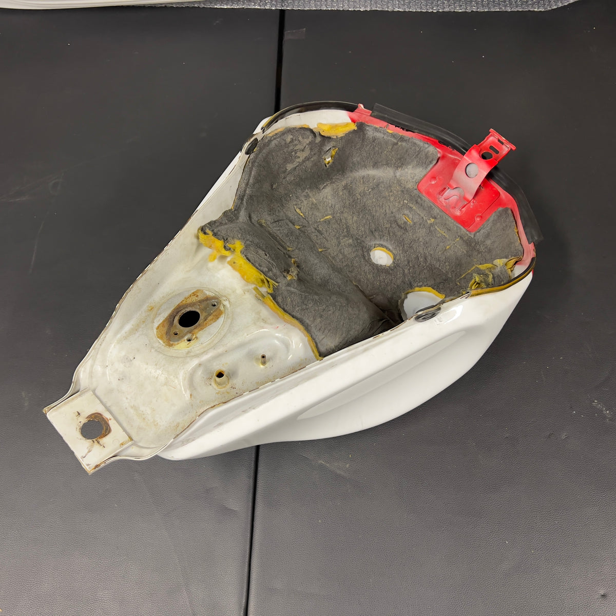 RVF400 Fuel Tank