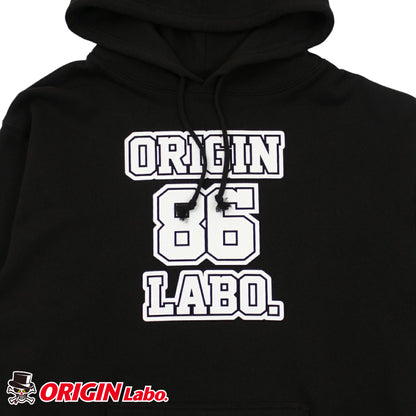 「86」プルオーバーフーディー